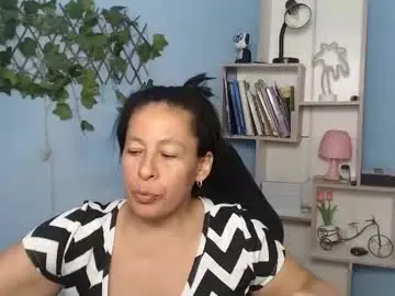 Chaturbate Live Sex Cam of mature_martina_