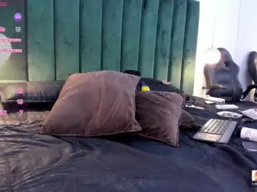 Chaturbate Adult Video Chat of paulinagame