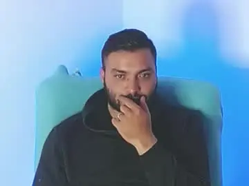 Chaturbate Free Porn Cam of robert_leroy