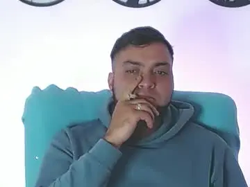 Chaturbate Best live sex cam show of robert_leroy