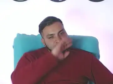 Chaturbate Sex Cam of robert_leroy