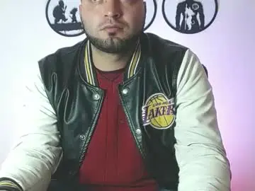 Chaturbate Live Porn of robert_leroy