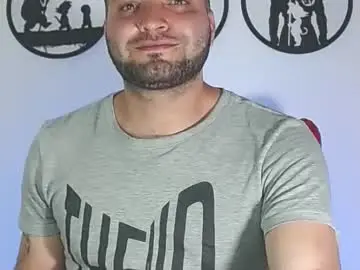 Chaturbate Live Porn of robert_leroy