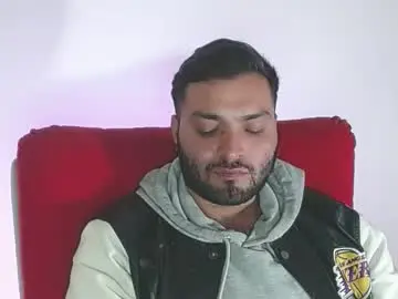 Chaturbate Sex Cam of robert_leroy