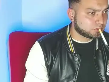 Chaturbate Free Porn Cam of robert_leroy