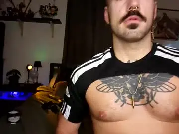 Chaturbate Best live sex cam show of rokofearon