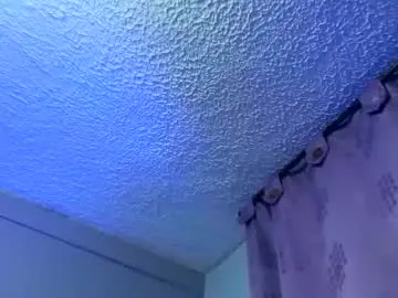 Chaturbate Adult Video Chat of tokiio_petit