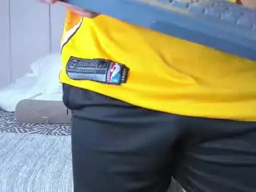 Chaturbate Live Porn of college_muscle_ass