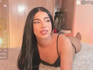 Chaturbate Watch Live Sex Cams of vampy__cinna