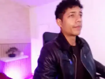 Chaturbate Live Sex Cam of victorycassus