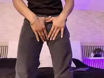 Chaturbate Live Sex Cam of victorycassus