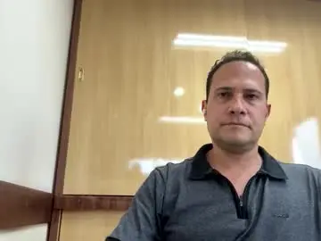 Chaturbate Live Sex Cam of rick503835