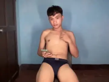 Chaturbate Sex Cam of asian_paulox