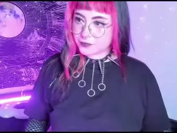 hallucigenia_sparza from chaturbate