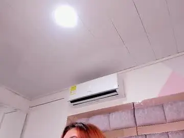 Chaturbate Nude Webcam of nora_zap