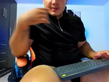 thiago_cp01 from chaturbate