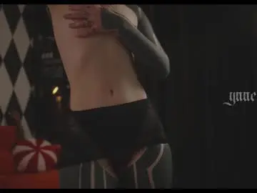 Chaturbate Sex Cam of ynnenbrynn