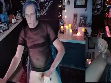 Chaturbate Live Sex Cam of d_j_strokes