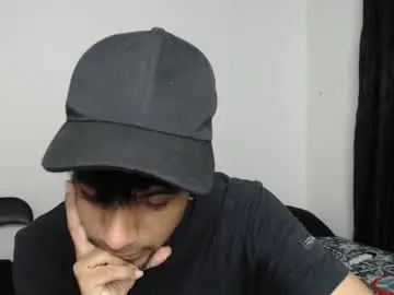 Chaturbate Best live sex cam show of khevinlopezonig