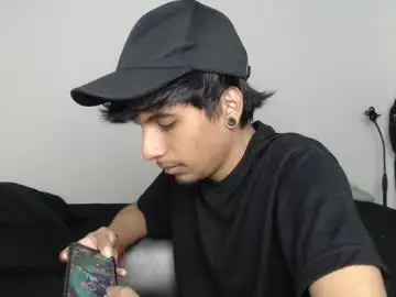 Chaturbate Free Porn Cam of khevinlopezonig