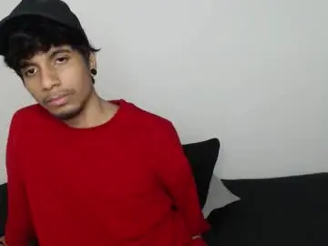 Chaturbate Best live sex cam show of khevinlopezonig