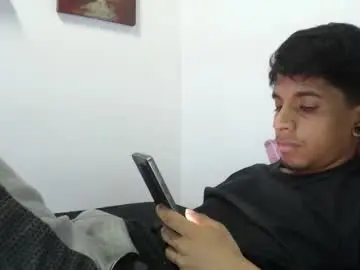 Chaturbate Live Sex of khevinlopezonig