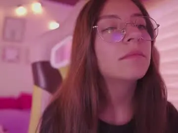 Chaturbate Nude Webcam of milly_kenner