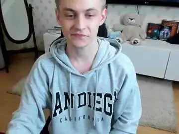 Chaturbate Watch Live Sex Cams of ermak_reborn