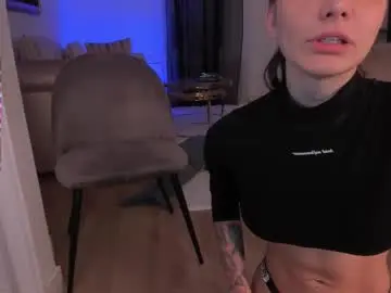 Chaturbate Live Sex Cam of foxe_sailey