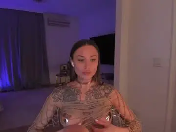 Chaturbate Live Sex Cam of foxe_sailey