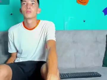 Chaturbate Free Porn Cam of maikol_ortizz