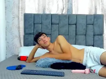 Chaturbate Live Sex Cam of maikol_ortizz