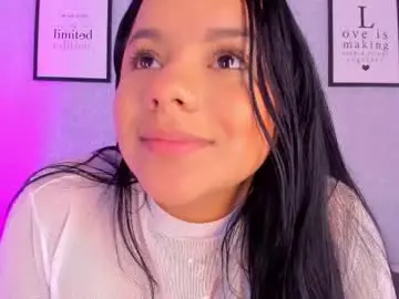 Chaturbate Live Sex Cam of natasha_harpper