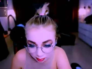 Chaturbate Adult Video Chat of blinkofeyess