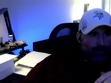 Chaturbate Sex Cam of fuzz69_