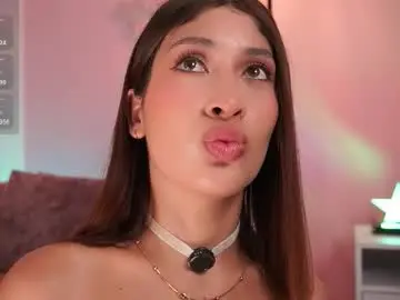 Chaturbate Sex Cam of honeyymoonn_