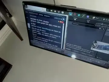 lotto_bloom from chaturbate