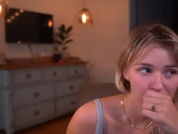 Chaturbate Sex Cam of ms_dira