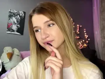 Chaturbate Live Porn of ulalittlepage