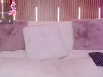 Chaturbate Adult Webcam of myladreams_