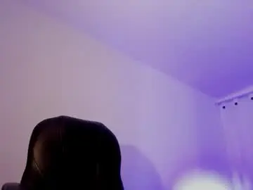 Chaturbate Nude Webcam of angelicious_boy