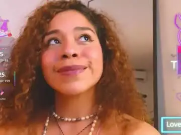 Chaturbate Live Sex of hercyqueen