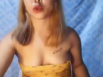 Chaturbate Live Sex Cam of hot_asian69x