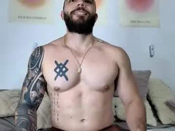 Chaturbate Sex Cam of isaac_carter