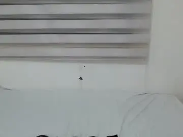 lhalyn060624 from chaturbate