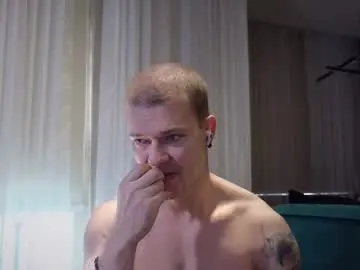 Chaturbate Live Sex of pashka_x