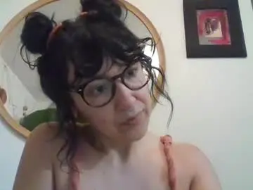 _tutti_frutti_ from chaturbate