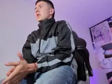 Chaturbate Free Live Porn of aleckk_boy