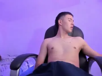 Chaturbate Adult Webcam of aleckk_boy