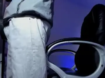 Chaturbate Free Live Porn of aleckk_boy